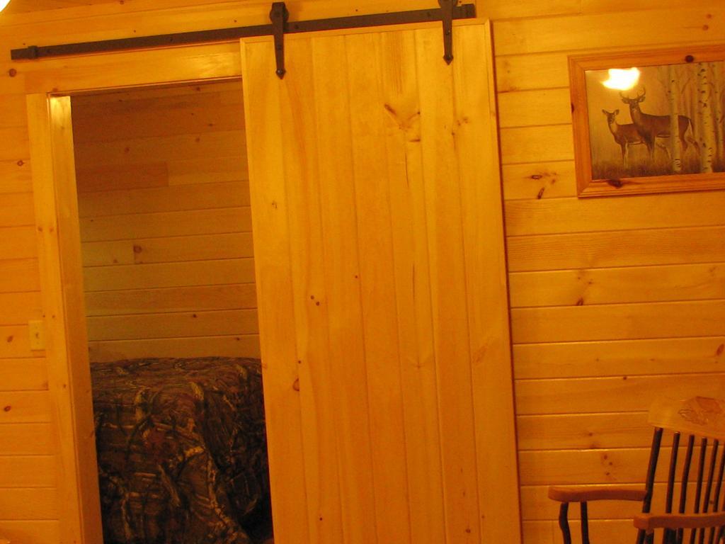Pine Knoll Hotel Lakeside Lodge & Cabin Old Forge Zimmer foto